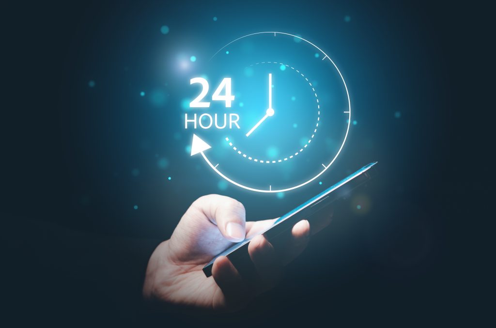 Ouvert 24h/24, service 24h/24, travaillant 24h/24 et 7j/7. en veille toute la journée toute la nuit